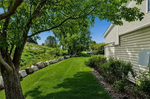 2233 Red Bud Rd, Hudson, WI 54016 - Photo 5