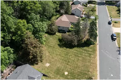 1825 Golf View Drive, River Falls, WI 54022 - Photo 35