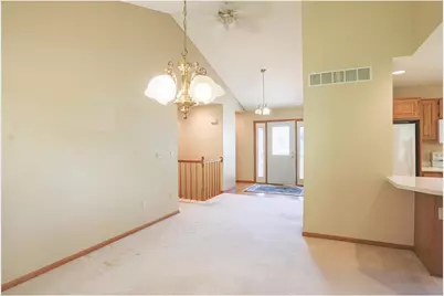 1825 Golf View Drive, River Falls, WI 54022 - Photo 11