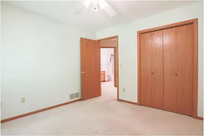 1825 Golf View Drive, River Falls, WI 54022 - Photo 15