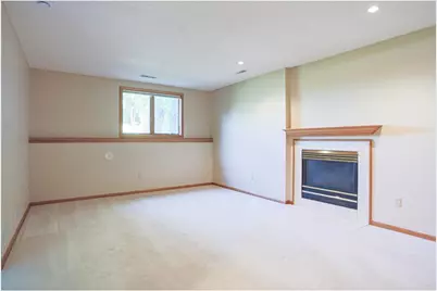 1825 Golf View Drive, River Falls, WI 54022 - Photo 21