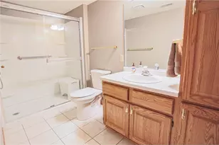 1825 Golf View Dr, River Falls, WI 54022 - Photo 23