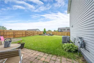 388 Dakota Ave, Roberts, WI 54023 - Photo 29