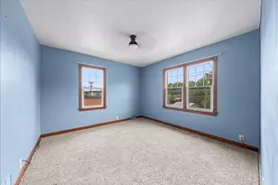 398 E Wall St, Ellsworth, WI 54011 - Photo 25
