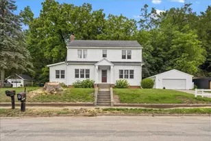 398 E Wall St, Ellsworth, WI 54011 - Photo 27