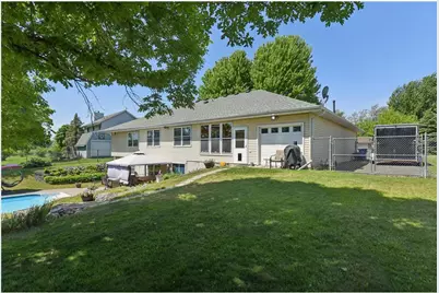 908 Martys Way, Osceola, WI 54020 - Photo 39