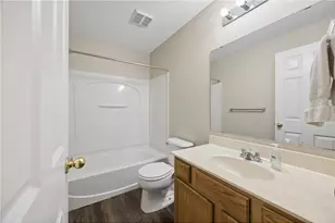 210 Heritage Ln, Circle Pines, MN 55014 - Photo 19