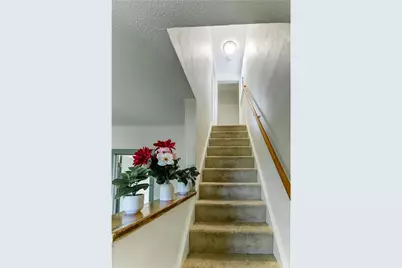 1612 County Road C, Saint Paul, MN 55109 - Photo 13