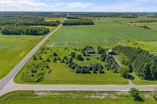 2395 20th Ave, Baldwin, WI 54002 - Photo 11
