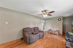 538 S Wasson Ln, River Falls, WI 54022 - Photo 7