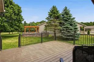 2538 Hils Ct, Menomonie, WI 54751 - Photo 33