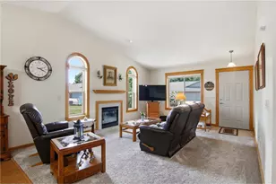 2538 Hils Ct, Menomonie, WI 54751 - Photo 9