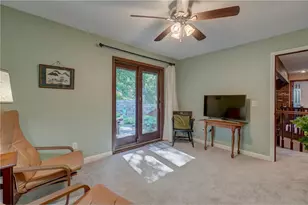 322 N Cudd Ave, River Falls, WI 54022 - Photo 33
