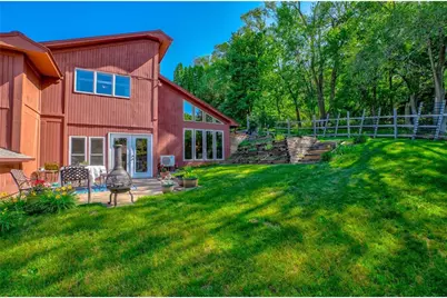 322 N Cudd Avenue, River Falls, WI 54022 - Photo 41