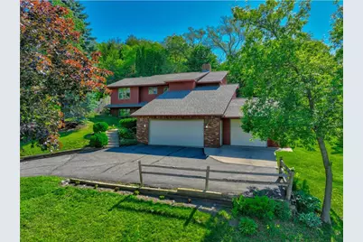 322 N Cudd Avenue, River Falls, WI 54022 - Photo 7