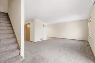1587 County Road D, Saint Paul, MN 55109 - Photo 7