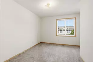 1587 County Road D, Saint Paul, MN 55109 - Photo 17