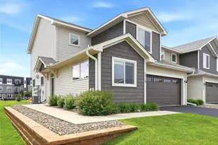1710 Southpoint Ln, Hudson, WI 54016 - Photo 3