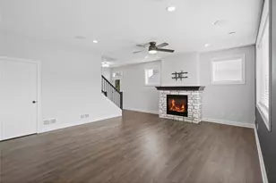 1710 Southpoint Ln, Hudson, WI 54016 - Photo 7