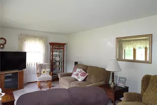 922 Auth St, Durand, WI 54736 - Photo 21