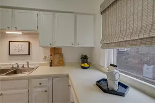 1088 Dayton Ave, Saint Paul, MN 55104 - Photo 29