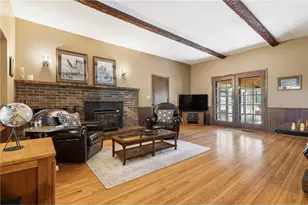 359 Krattley Ln, Hudson, WI 54016 - Photo 9