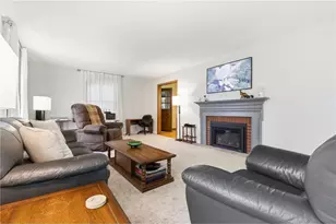 359 Krattley Ln, Hudson, WI 54016 - Photo 17