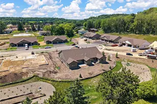 1060 Legend Ln, Troy Township, WI 54022 - Photo 41