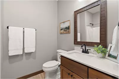 1060 Legend Lane, Troy Township, WI 54022 - Photo 35