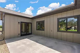 1060 Legend Ln, Troy Township, WI 54022 - Photo 21