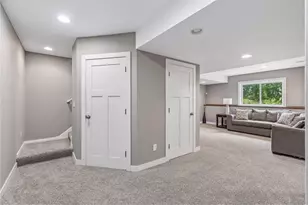 624 Dundee Ave, River Falls, WI 54022 - Photo 39