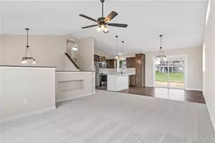 829 N Grant St, Ellsworth, WI 54011 - Photo 9