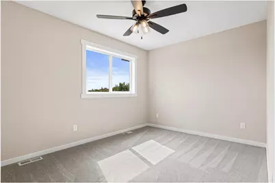 829 N Grant Street, Ellsworth, WI 54011 - Photo 25
