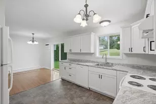 784 Paperjack Dr, New Richmond, WI 54017 - Photo 5