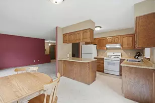 2079 Asplund Rd, New Richmond, WI 54017 - Photo 7