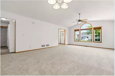 105 Bridgewater Trail, Hudson, WI 54016 - Photo 9