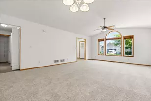 105 Bridgewater Trail, Hudson, WI 54016 - Photo 9