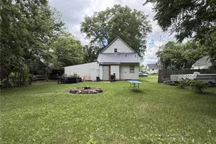 1208 7th St, Menomonie, WI 54751 - Photo 23