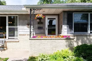 415 N 8th St, River Falls, WI 54022 - Photo 5