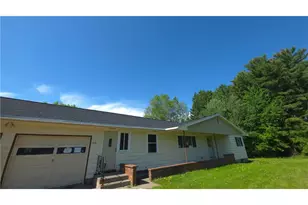 816 1st St, Glenwood City, WI 54013 - Photo 3