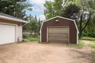 321 Drier St, Durand, WI 54736 - Photo 9