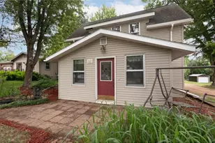 321 Drier St, Durand, WI 54736 - Photo 7