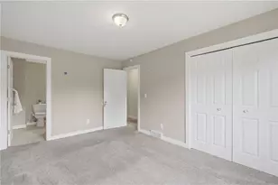 4250 Thornhill Ln, Vadnais Heights, MN 55127 - Photo 15
