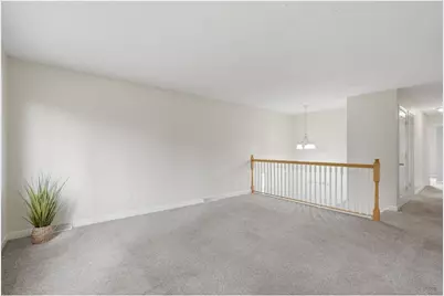 4250 Thornhill Lane, Vadnais Heights, MN 55127 - Photo 7