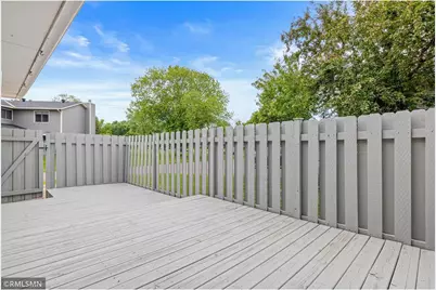 7654 Dunmore Road, Woodbury, MN 55125 - Photo 33