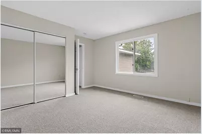 7654 Dunmore Road, Woodbury, MN 55125 - Photo 29