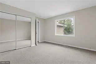 7654 Dunmore Rd, Woodbury, MN 55125 - Photo 29