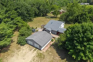 1041 River Dr, River Falls, WI 54022 - Photo 3