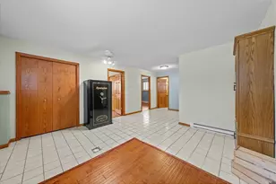 1041 River Dr, River Falls, WI 54022 - Photo 23