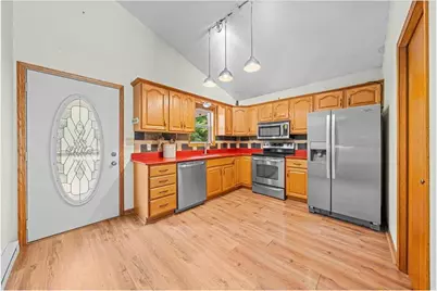 1041 River Drive, River Falls, WI 54022 - Photo 9